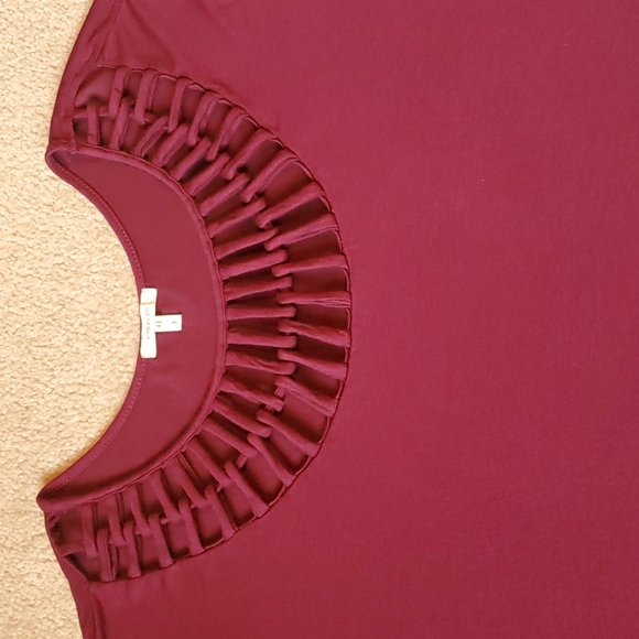 Maurices plum colored blouse size 3X - Picture 11 of 11